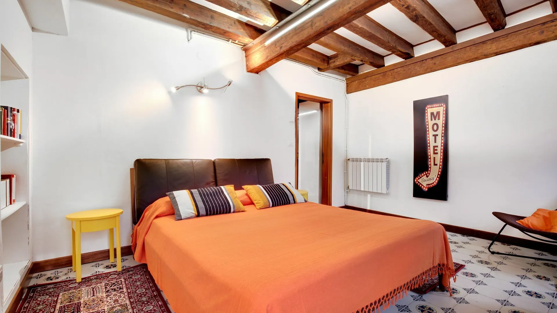 Venice Apartment Overlooking Grand Canal